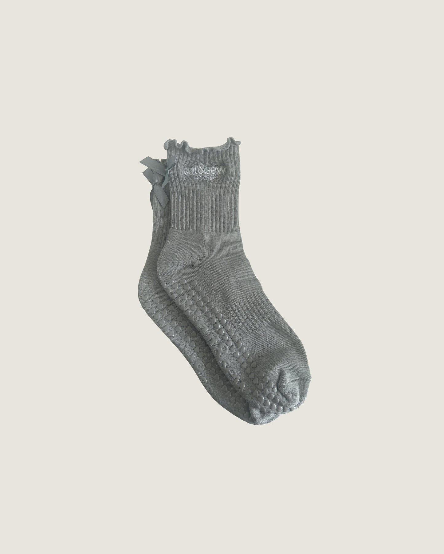 grey pilates grip socks